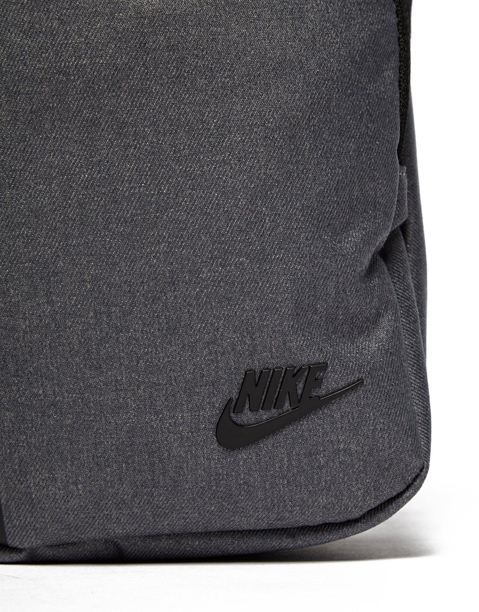 nike crossbody bags